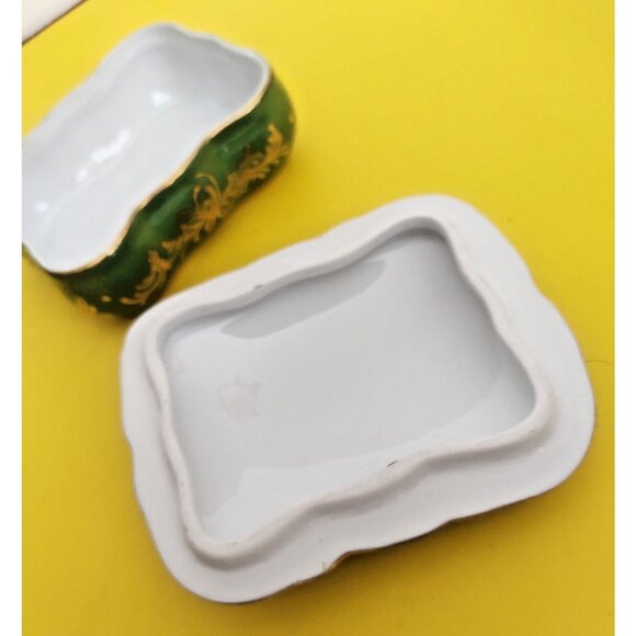 Vintage LIMOGES Lidded Porcelain Trinket Box 4.5" x 4" Green, Gold, Florals - Picture 6 of 13